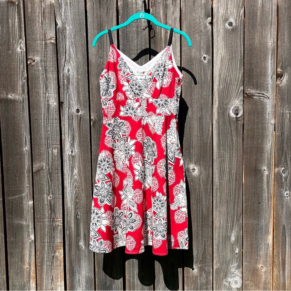 Romy red floral dress size medium